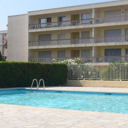 2 Pieces Avec Piscine, Tennis, Proche Et Marche - 4 Couchages, - Fr-1-251-802 *